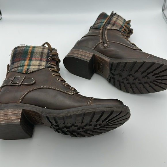 Taos Crave Plaid Chocolate Brown Boots Sz40 New - Picture 3 of 9